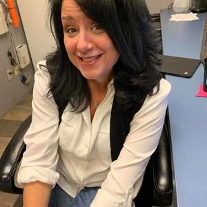 Meet your Posher, Gina